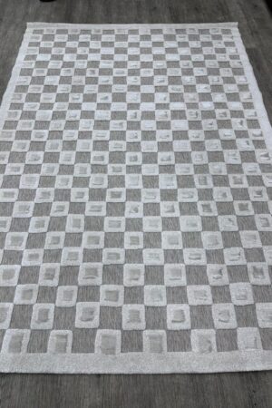 Damier Élégant